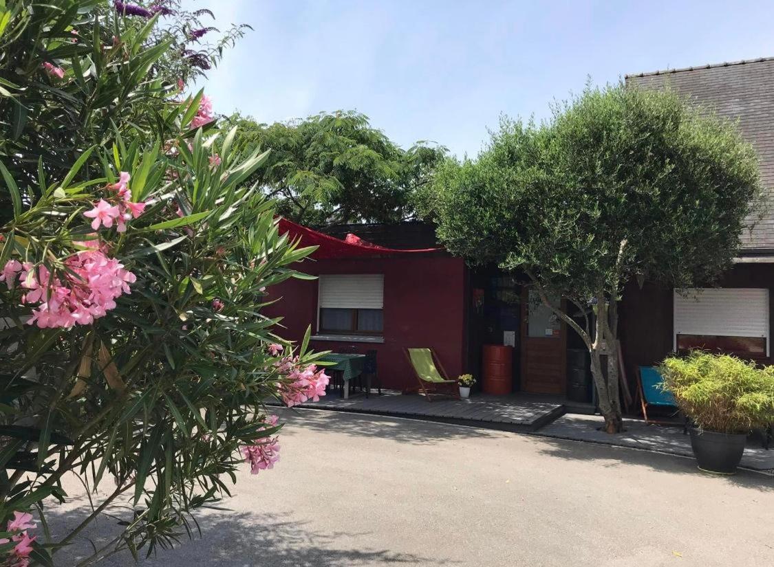 Casanella Acomodação com café da manhã Le Hezo Exterior foto