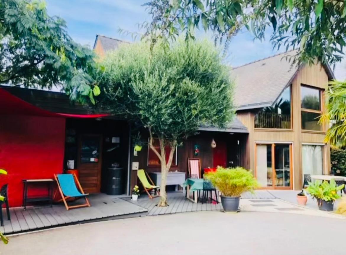 Casanella Acomodação com café da manhã Le Hezo Exterior foto