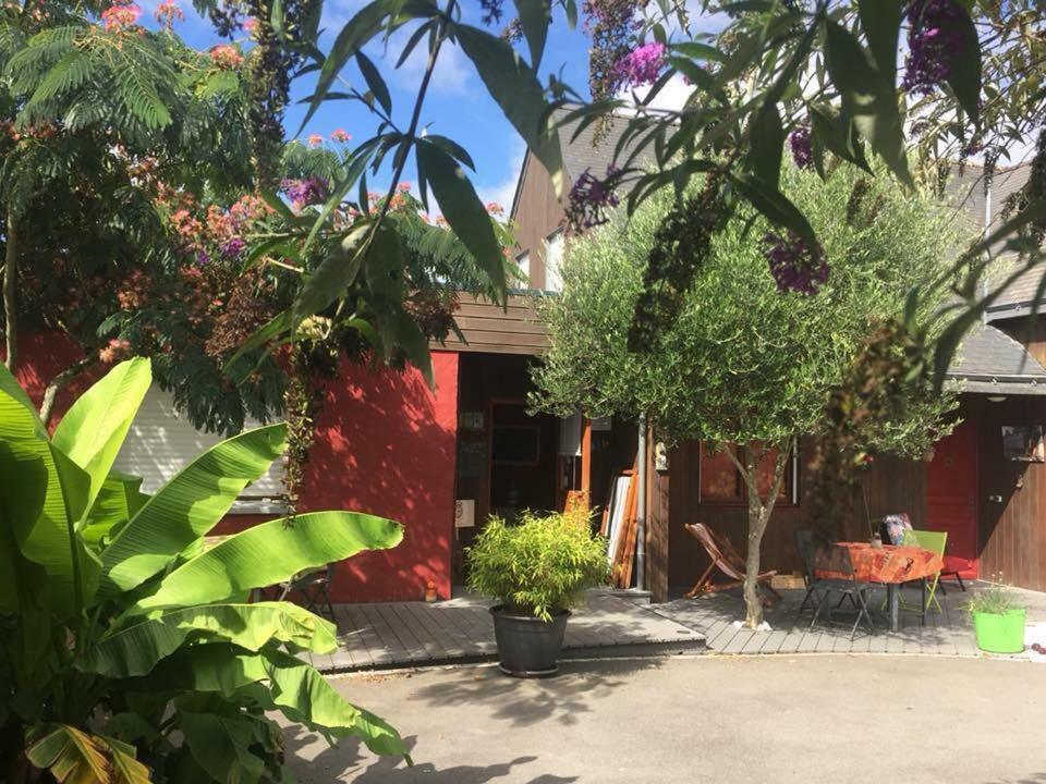 Casanella Acomodação com café da manhã Le Hezo Exterior foto